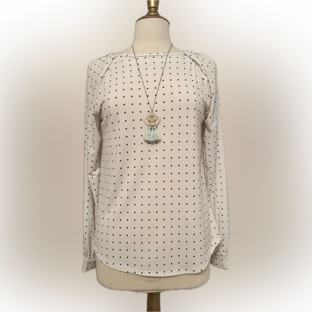 Timeless! Banana Republic black & white polka-dot top!